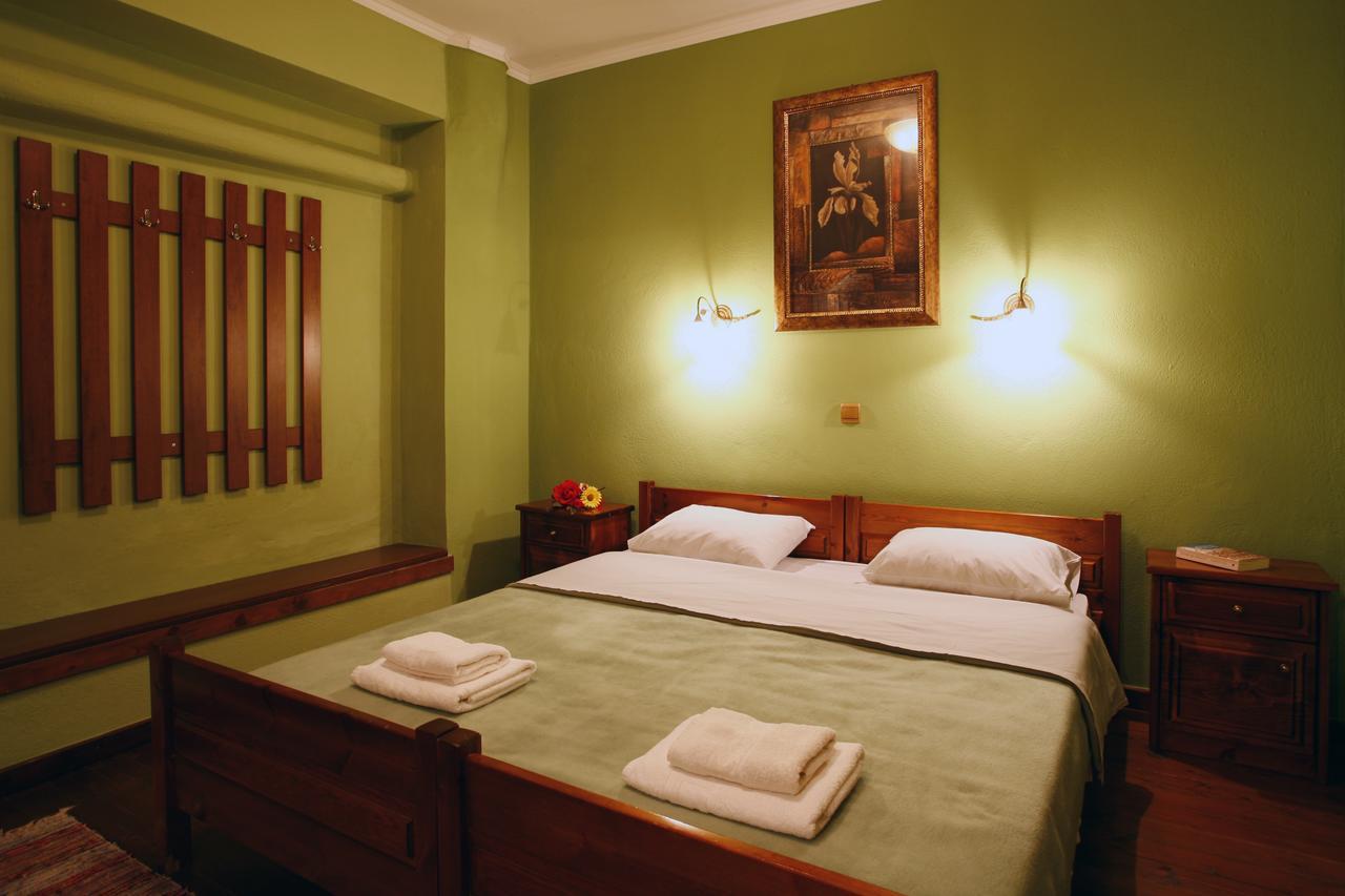 Morfi Hotel Kerkíni Eksteriør billede